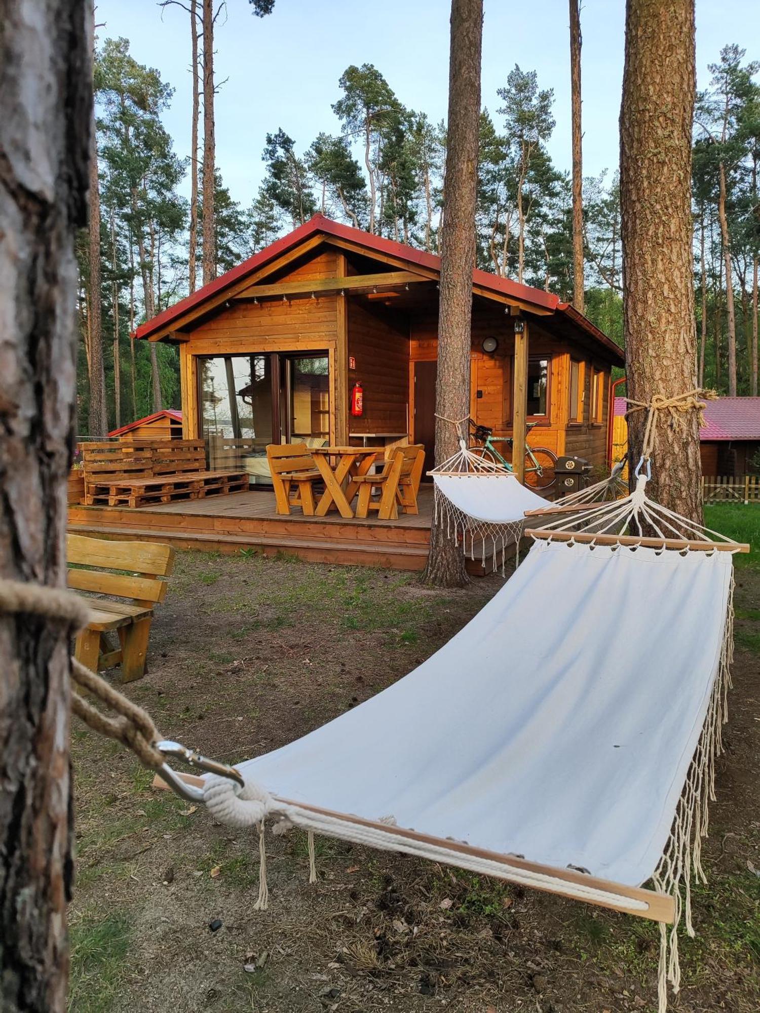 Schadzka W Dwunastce Z Widokiem Na Jezioro Borsk Esterno foto